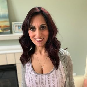 Meet your Posher, Sonia